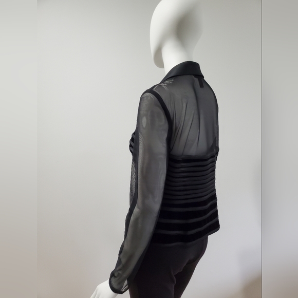 Top - Picture 6 of 7